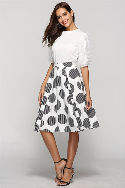 Large Polka Dot Round Slim Fit Mid-Length Skirts