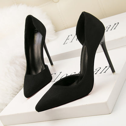 Low-cut Pointed-toe Hollow-out Shoes