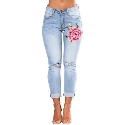 Jeans De Mezclilla Desgarrados Con Rosas Para Mujer