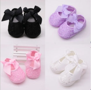 Soft sole baby shoes