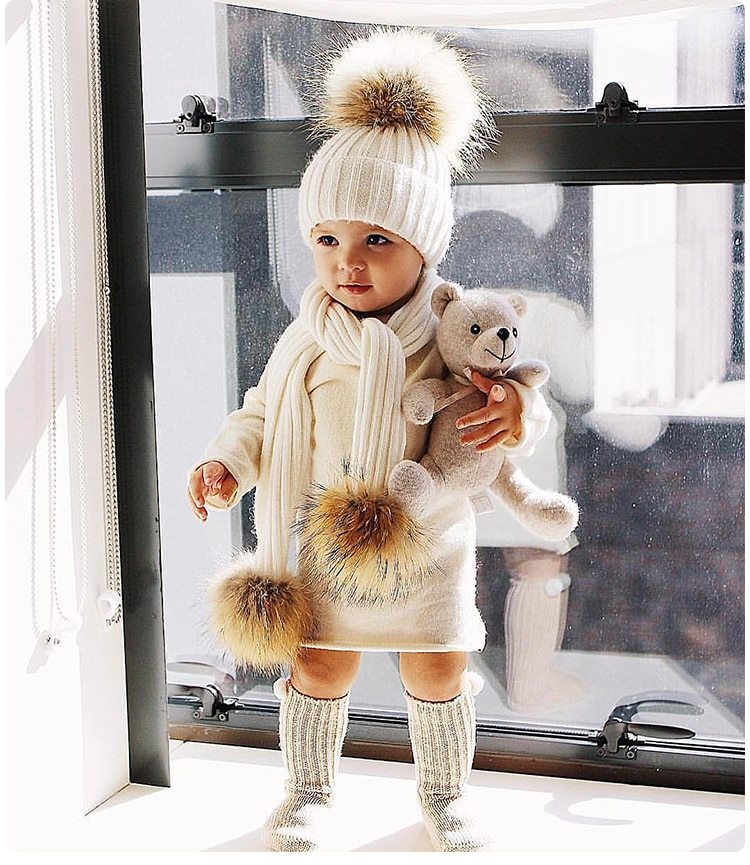 Children's raccoon fur ball hat scarf set