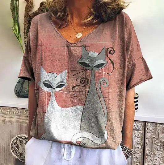 Short Sleeve T-Shirt with Kitten Graphic