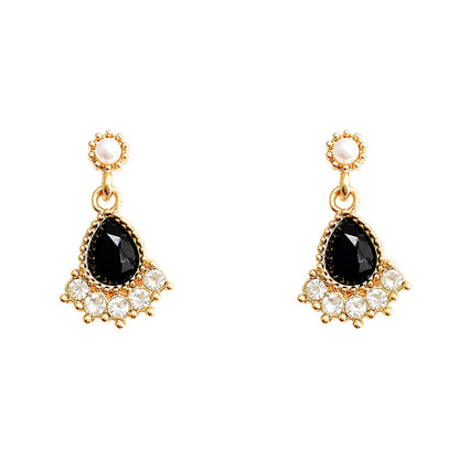 Black Water Drop Style Earrings