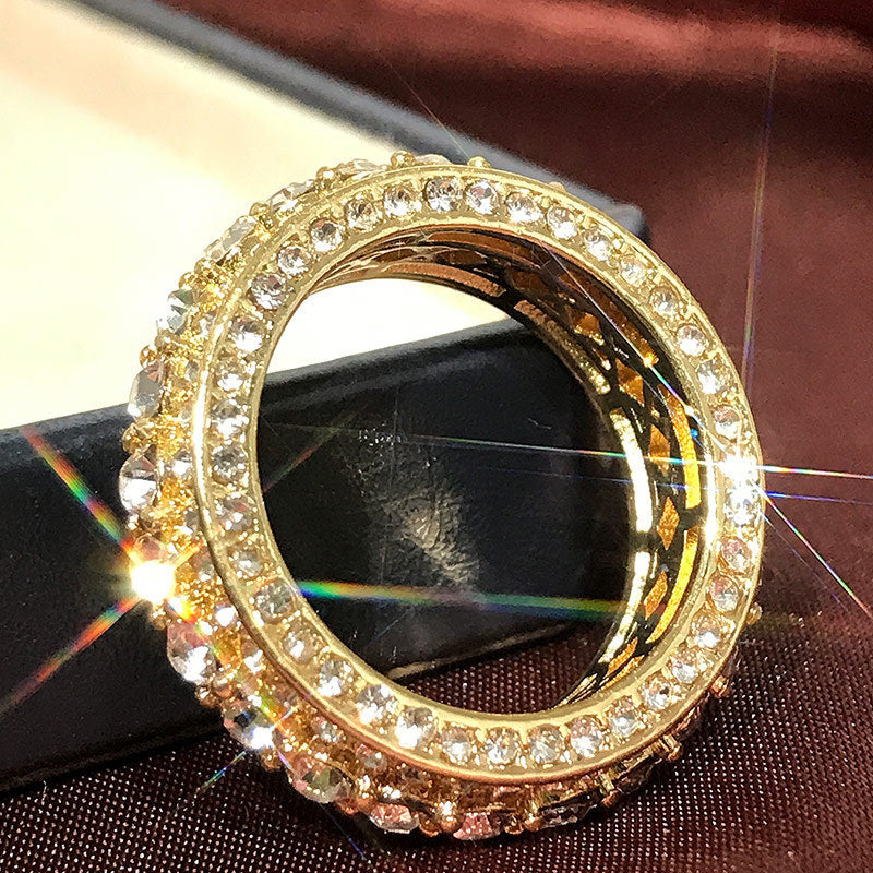 Creative And Elegant Alloy Type Yellow Gold Full Diamond Round Ring