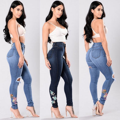 Denim flower embroidered jeans