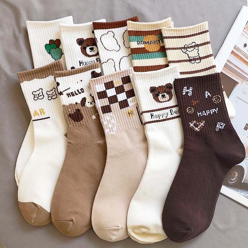 Women's Fashionable Hundred Cute Sweat Absorbent Long Socks