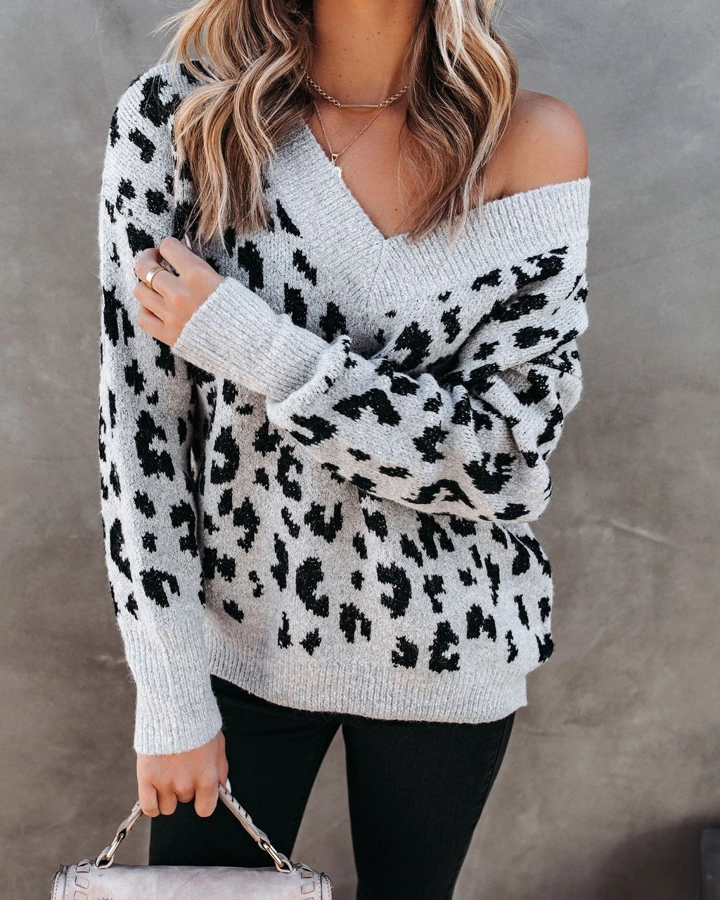 Casual V-neck Leopard Print Core-spun Yarn Sweaters