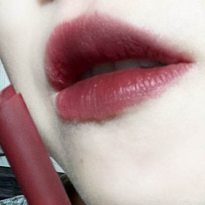 Saturated Velvet Mist Matte Thin Tube Lipstick