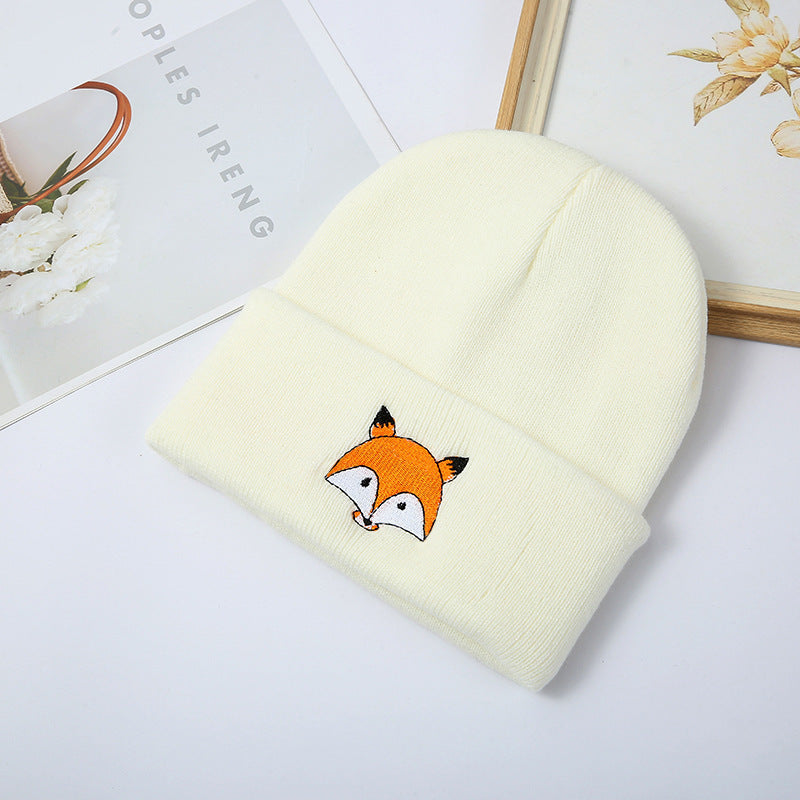 Men And Women Fashion Versatile Fox Embroidery Knitted Hat