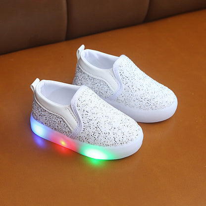 Sequined light children's shoes