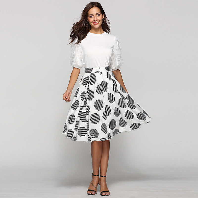 Large Polka Dot Round Slim Fit Mid-Length Skirts