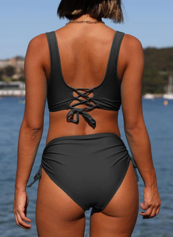 Fashion Strappy Bikini Swimsuit Woman