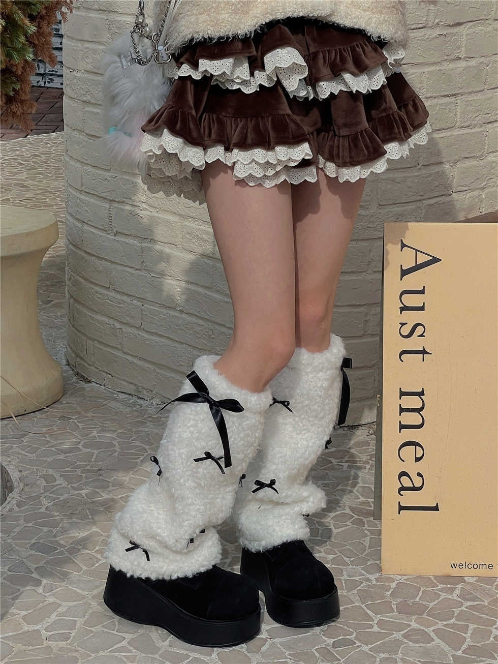 Thickened Lamb Wool Bow Mid-calf Foot Sock