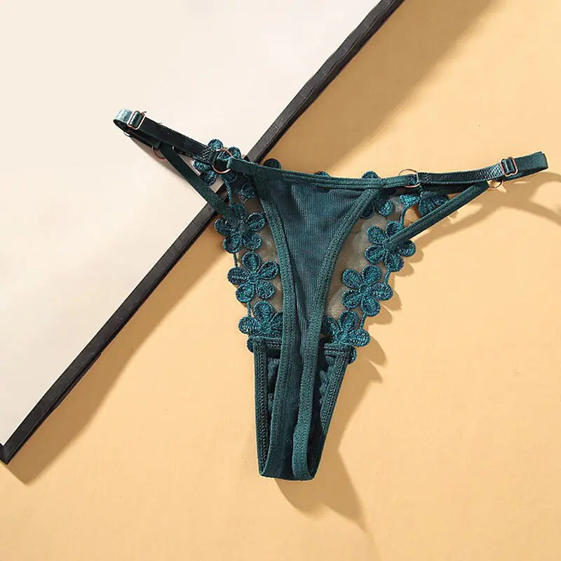 Female Underwear Lace Seamless Thongs