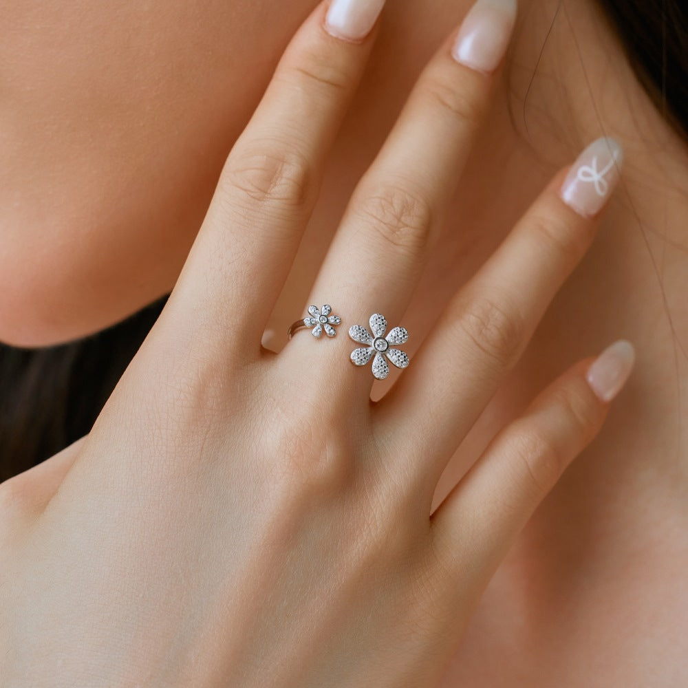 Micro-inlaid Zirconium Flower Open Rings