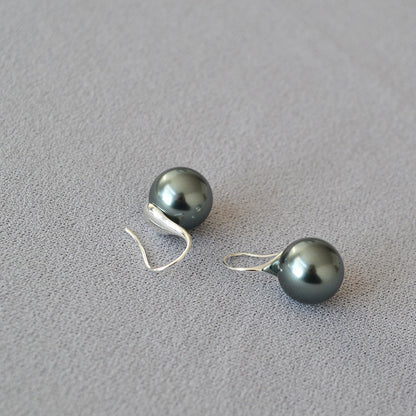 Circle Bright Bulb Pearl Silver Pin Earrings