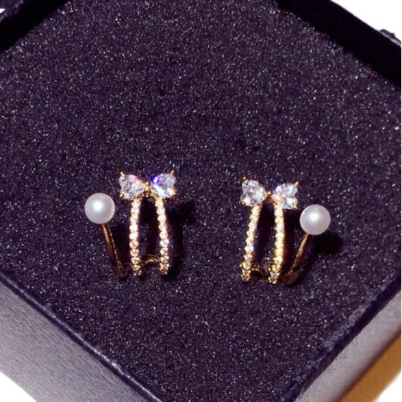 Bow Pearl Stud Earrings