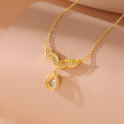 Light Luxury Fishtail Pendant Necklace For Women Niche Design Clavicle Chain