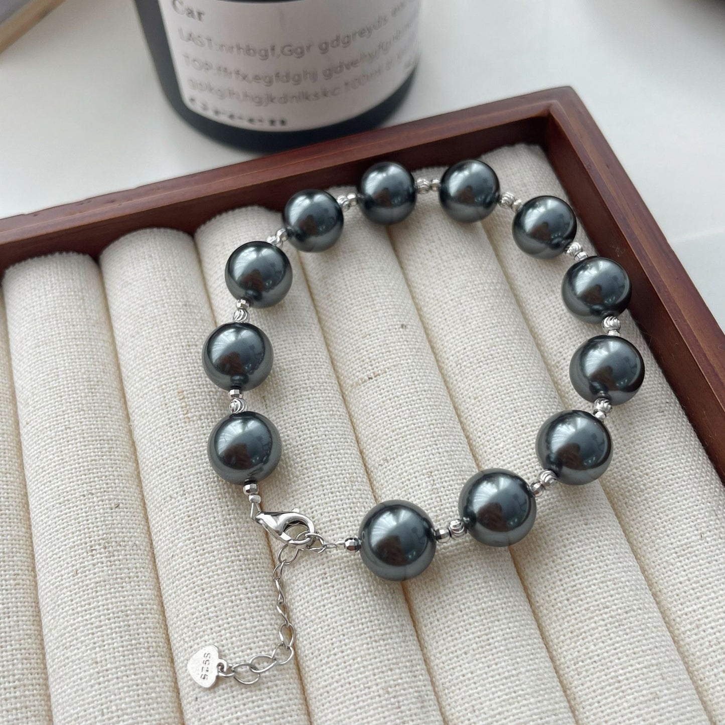 Bracelets Black Pearl