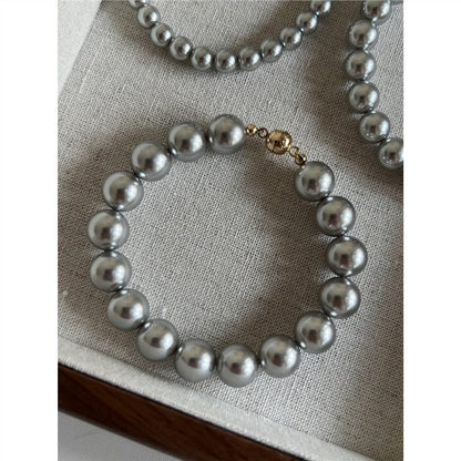 Circle Pearl Bracelets