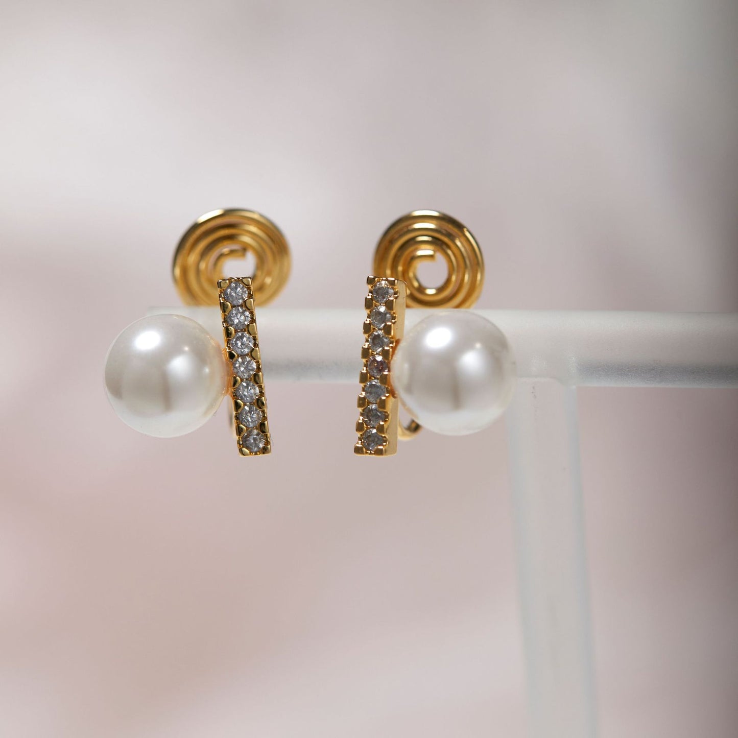 Inlaid Zircon Pearl Earrings