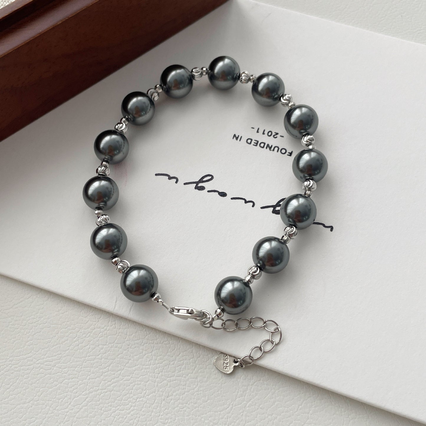 Bracelets Black Pearl