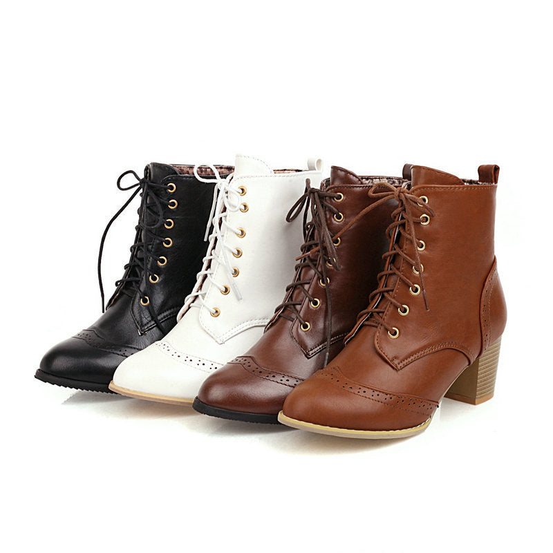 Chunky Heel Front Lace-up Boots