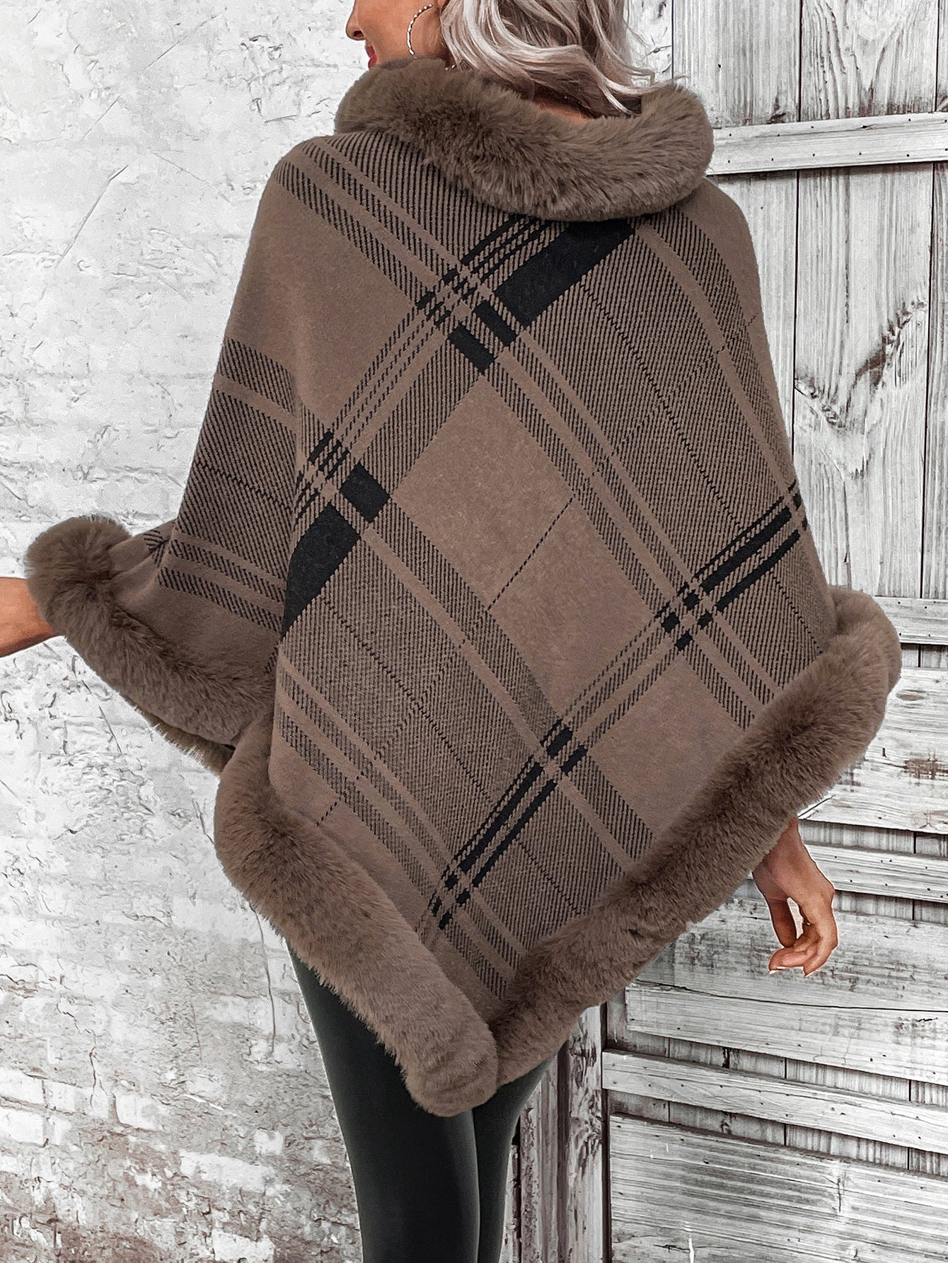 Pelzkragen Plaid Cape Pullover