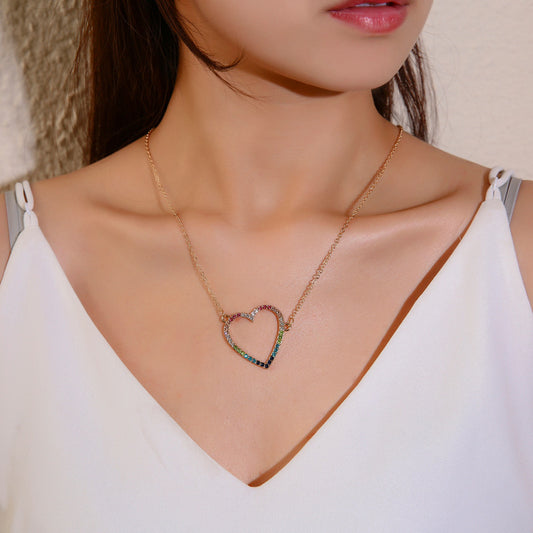 Loving Hollowed-out Peach Heart Necklace