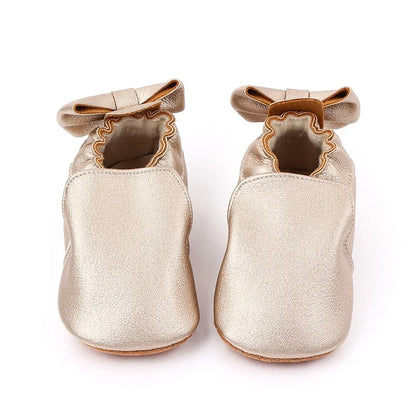 Niedliche Modeschuhe für Babys